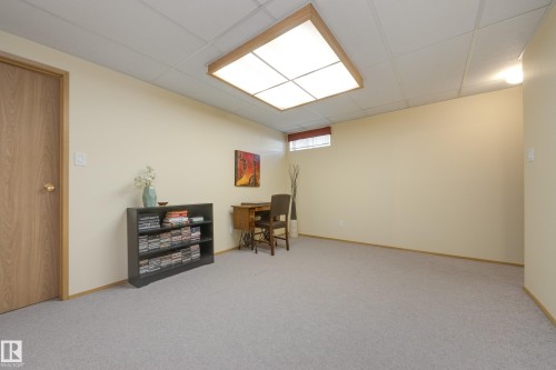 4904 11 Avenue Nw, Edmonton, AB 
