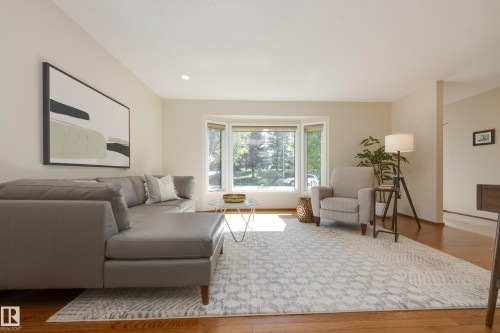 4904 11 Avenue Nw, Edmonton, AB 