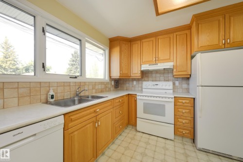 4820 109 Avenue Nw, Edmonton, AB 