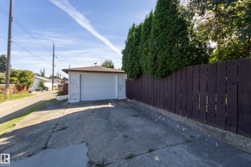 4820 109 Avenue Nw, Edmonton, AB 