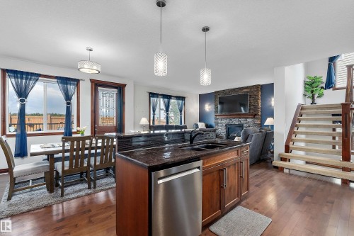 87 Lamplight Drive, Spruce Grove, AB 