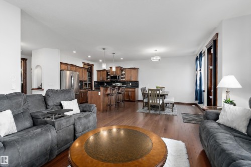 87 Lamplight Drive, Spruce Grove, AB 