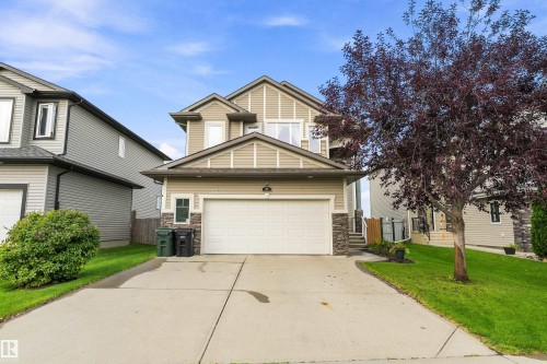 87 LAMPLIGHT Drive   Spruce Grove, AB T7X 0G8