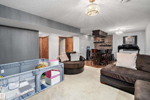 87 Lamplight Drive, Spruce Grove, AB 