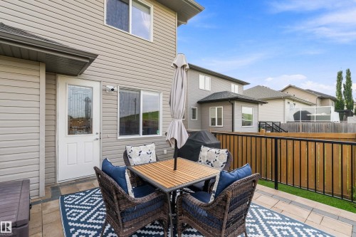 87 Lamplight Drive, Spruce Grove, AB 
