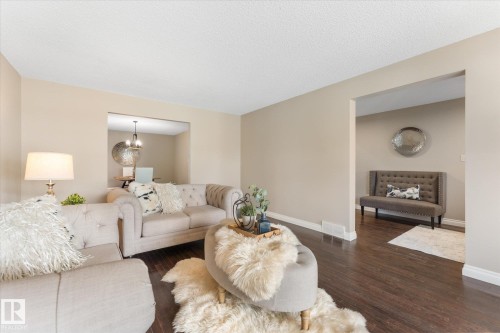 144 Gariepy Crescent Nw, Edmonton, AB 
