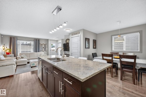 18040 89 Street Nw, Edmonton, AB 