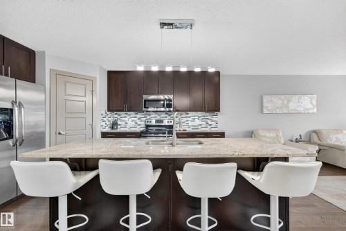 18040 89 Street Nw, Edmonton, AB 