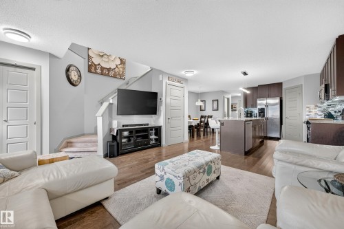 18040 89 Street Nw, Edmonton, AB 