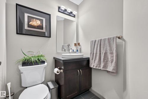 18040 89 Street Nw, Edmonton, AB 