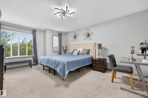 18040 89 Street Nw, Edmonton, AB 