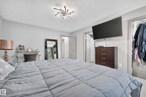18040 89 Street Nw, Edmonton, AB 