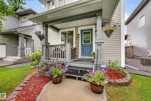 18040 89 Street Nw, Edmonton, AB 