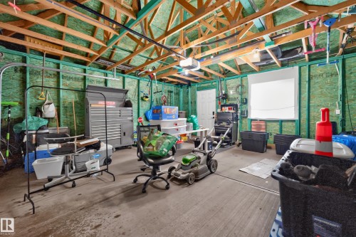 18040 89 Street Nw, Edmonton, AB 