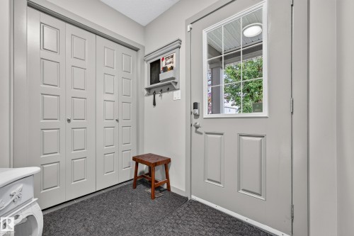 18040 89 Street Nw, Edmonton, AB 