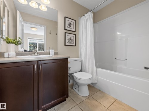 #185 1804 70 St Sw Sw, Edmonton, AB - Indoor Photo Showing Bathroom