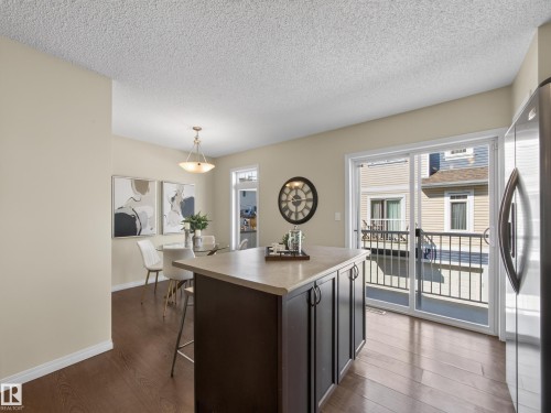 #185 1804 70 St Sw Sw, Edmonton, AB - Indoor