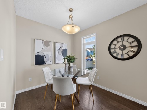 #185 1804 70 St Sw Sw, Edmonton, AB - Indoor Photo Showing Dining Room
