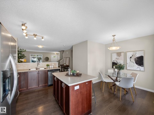 #185 1804 70 St Sw Sw, Edmonton, AB - Indoor