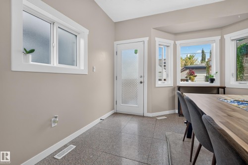 14422 104 Avenue Nw, Edmonton, AB 