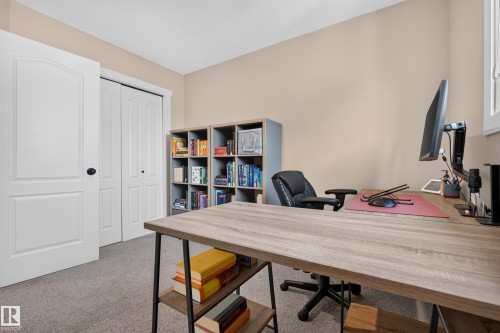 14422 104 Avenue Nw, Edmonton, AB 