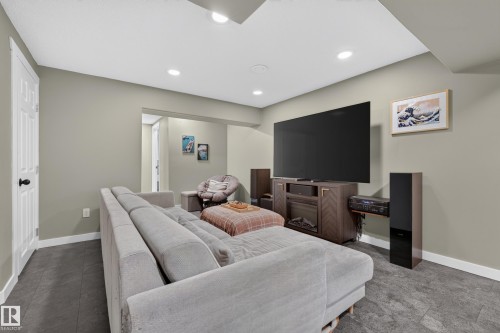 14422 104 Avenue Nw, Edmonton, AB 