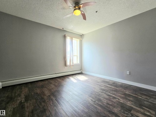 #105 155 Edwards Dr Sw, Edmonton, AB - Indoor Photo Showing Other Room