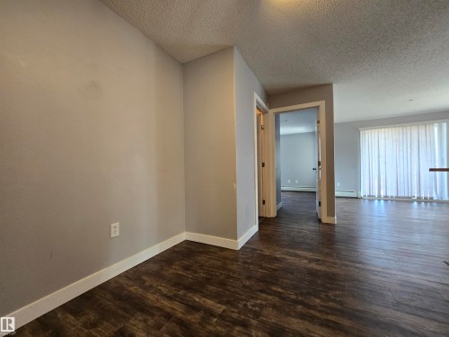#105 155 Edwards Dr Sw, Edmonton, AB - Indoor Photo Showing Other Room