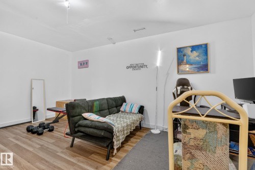 #47 16823 84 St Nw, Edmonton, AB - Indoor