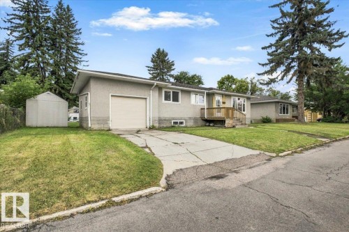 9228 75 Street Nw, Edmonton, AB 