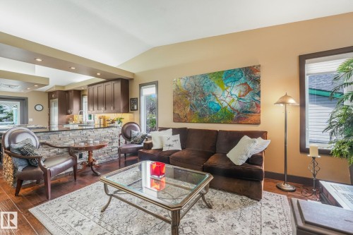 Vaulted ceiling with recessed lighting - 12827 150 Avenue Nw, Edmonton, AB 