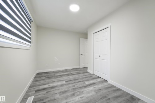 8019 141 Avenue Nw, Edmonton, AB 
