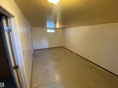 4818 54A Avenue, Vegreville, AB 