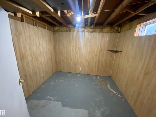 4818 54A Avenue, Vegreville, AB 
