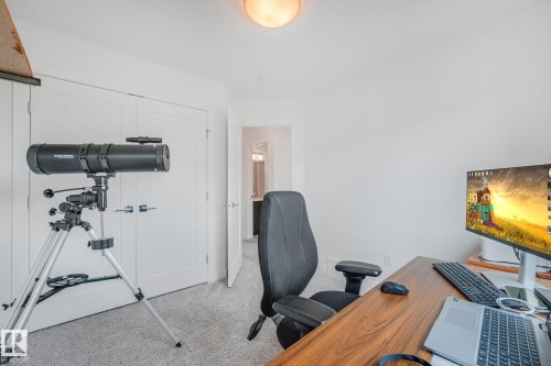 4004 Blackbird Link Link Nw, Edmonton, AB - Indoor Photo Showing Other Room
