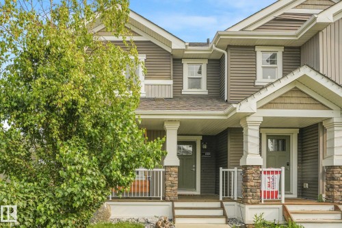 4004 Blackbird Link Link Nw, Edmonton, AB - Outdoor With Facade