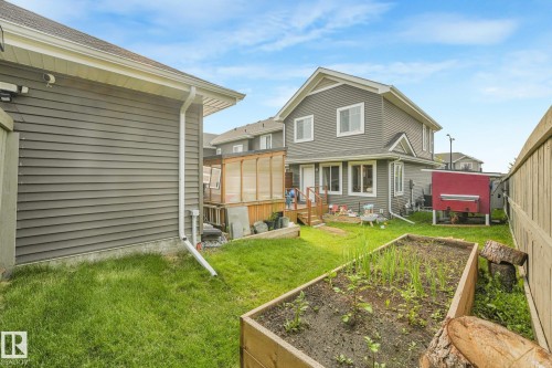 4004 Blackbird Link Link Nw, Edmonton, AB - Outdoor With Exterior