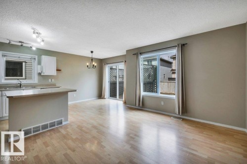 #27 4350 23 St Nw, Edmonton, AB 