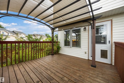 View of deck and back door - 6910 158A Avenue Nw, Edmonton, AB 