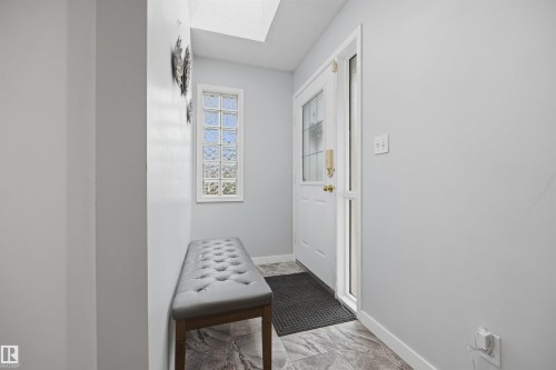 View of entrance foyer - 6910 158A Avenue Nw, Edmonton, AB 
