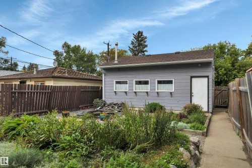 10524 75 Avenue Nw, Edmonton, AB 