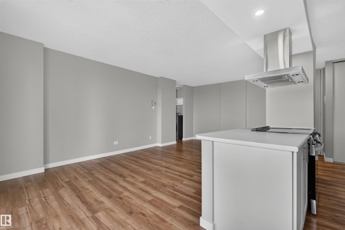#207 10883 Saskatchewan Dr Nw, Edmonton, AB 