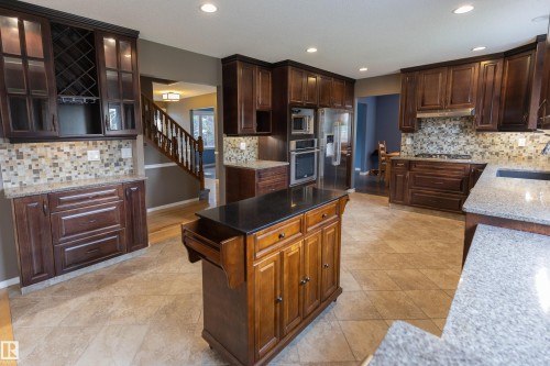 11220 23A Avenue Nw, Edmonton, AB 