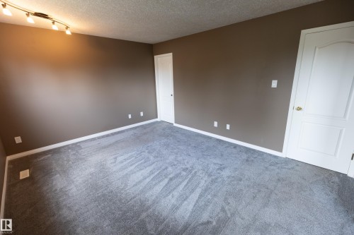 11220 23A Avenue Nw, Edmonton, AB 