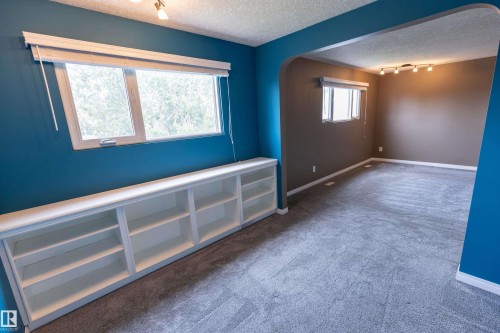 11220 23A Avenue Nw, Edmonton, AB 
