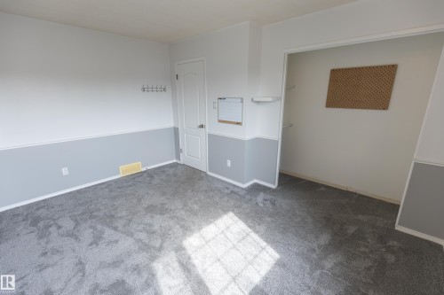 11220 23A Avenue Nw, Edmonton, AB 