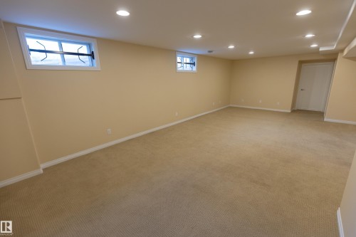 11220 23A Avenue Nw, Edmonton, AB 