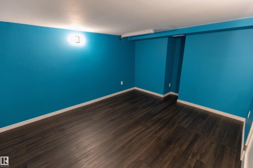 11220 23A Avenue Nw, Edmonton, AB 