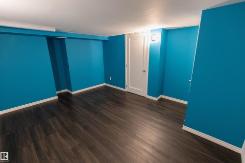 11220 23A Avenue Nw, Edmonton, AB 