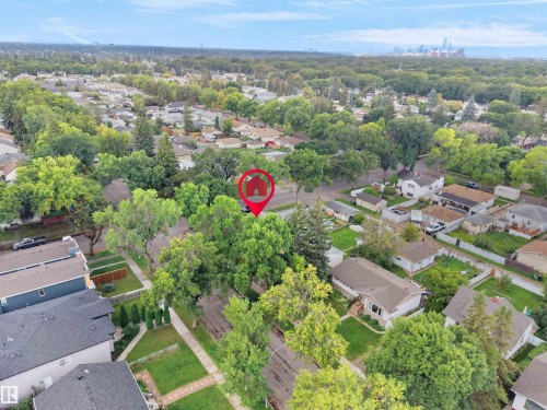Residential neighborhood with mature trees - 12002 48 Street Nw, Edmonton, AB 